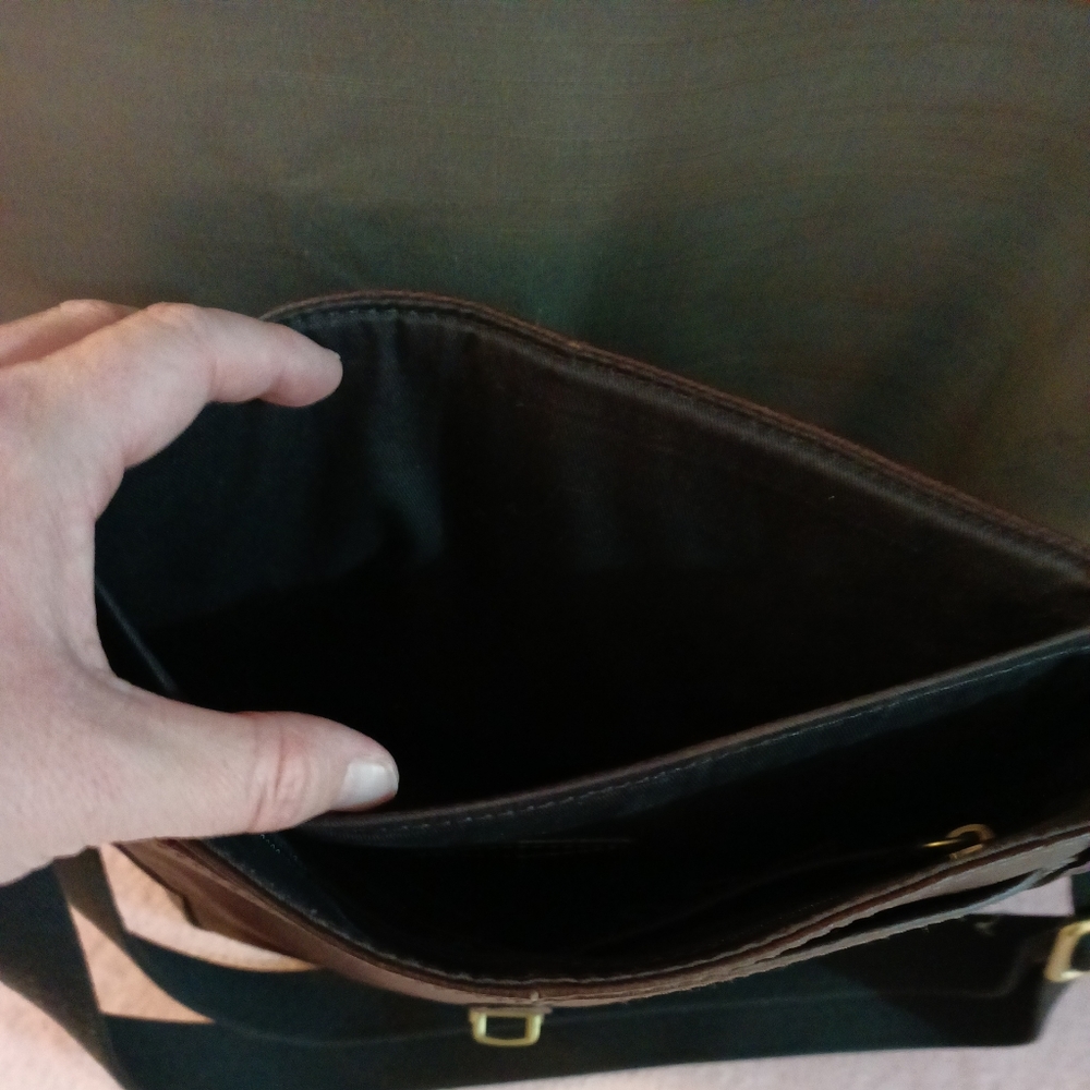 Fossil vintage Leather Crossbody Purse Medium - Picture 10 of 14